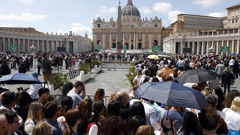 Prețul cazărilor la Roma au crescut vertiginos după decesul Papei Francisc. Cât trebuie să plătești pentru o noapte