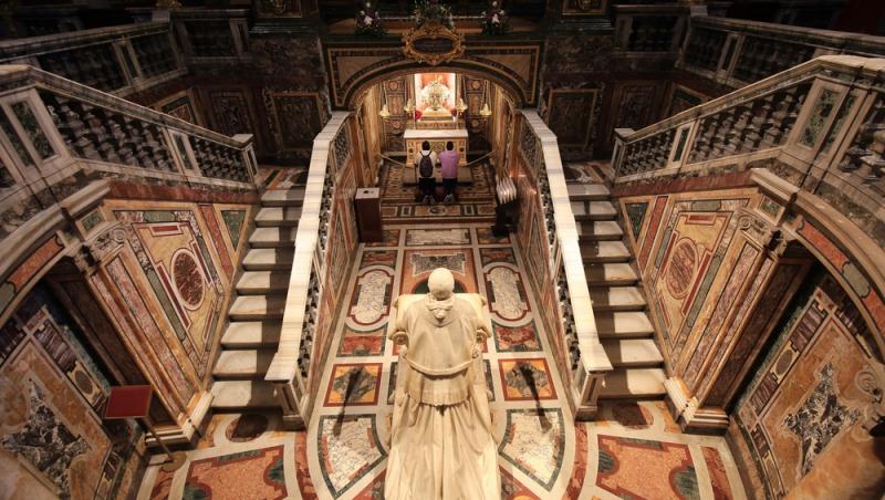 Prețul cazărilor la Roma au crescut vertiginos după decesul Papei Francisc. Cât trebuie să plătești pentru o noapte