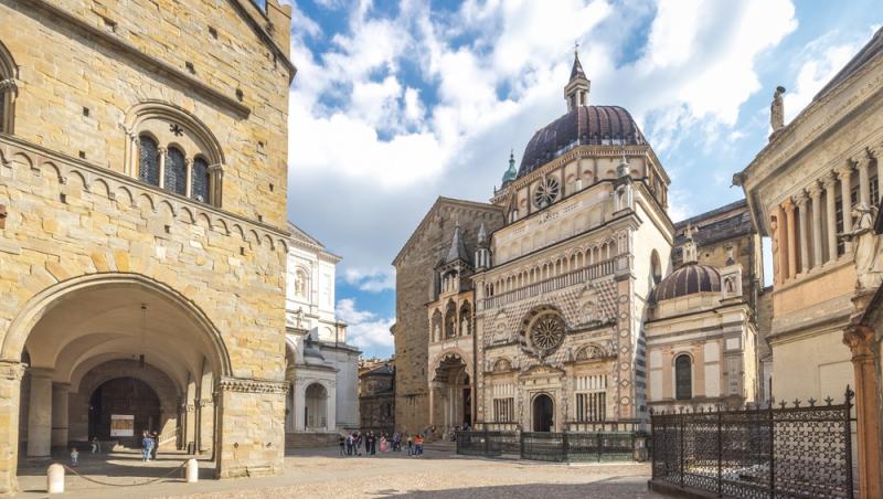 Prețul cazărilor la Roma au crescut vertiginos după decesul Papei Francisc. Cât trebuie să plătești pentru o noapte