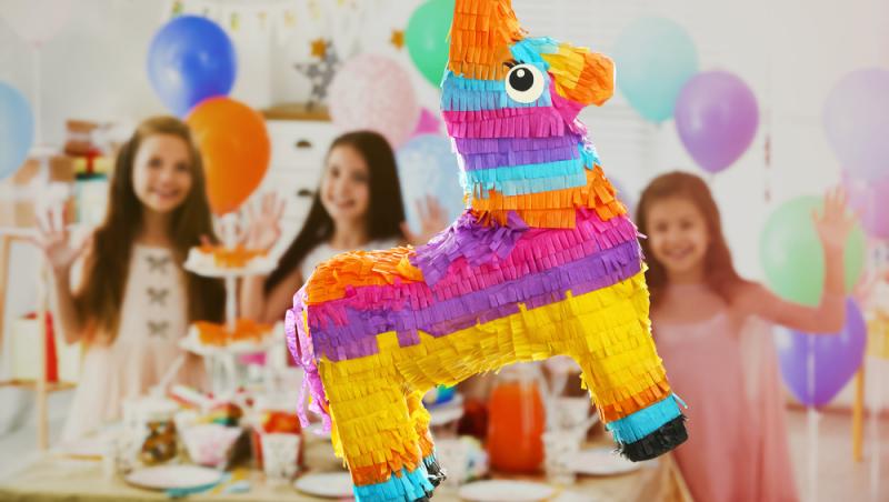 De ce se sărbătoresc zilele de naștere. Care este originea tradiției și cum s-a schimbat de-a lungul timpului