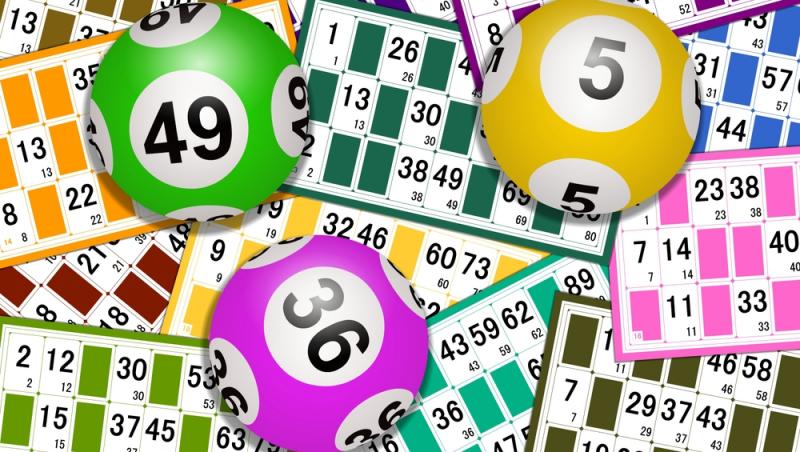 Bile și bilete loto cu numere