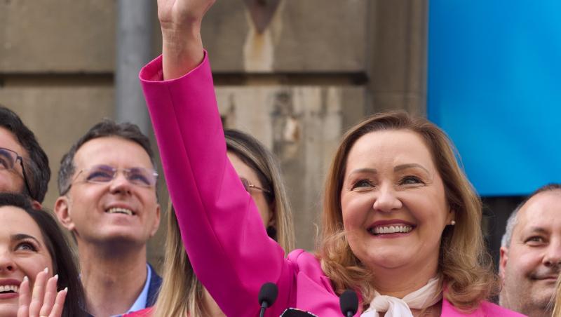 Alege BINE pentru TINE. TU ești LIDERUL  În această seară, de la ora 19:30, Elena Lasconi vine la Observator!