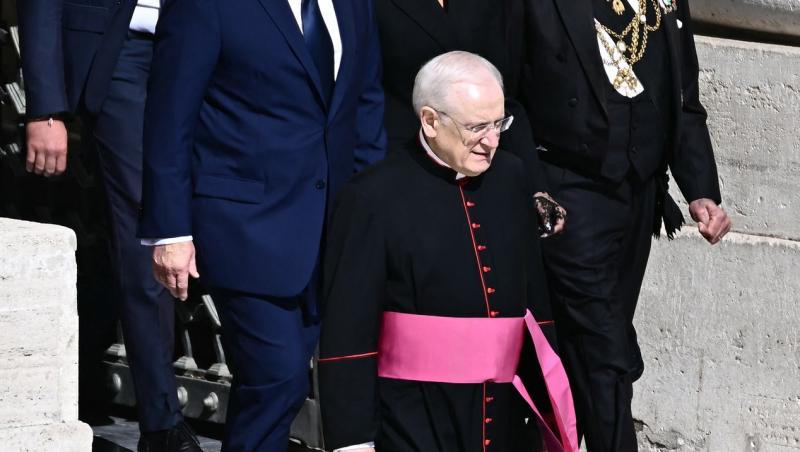 Cum a apărut Melania Trump, soția lui Donald Trump, la înmormântarea Papei Francisc. Ce ținută a îmbrăcat Prima Doamnă a Americii