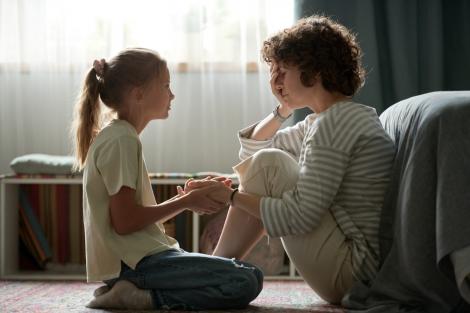 De ce este important să îți împărtășești greșelile cu copilul tău: exemple din viața reală