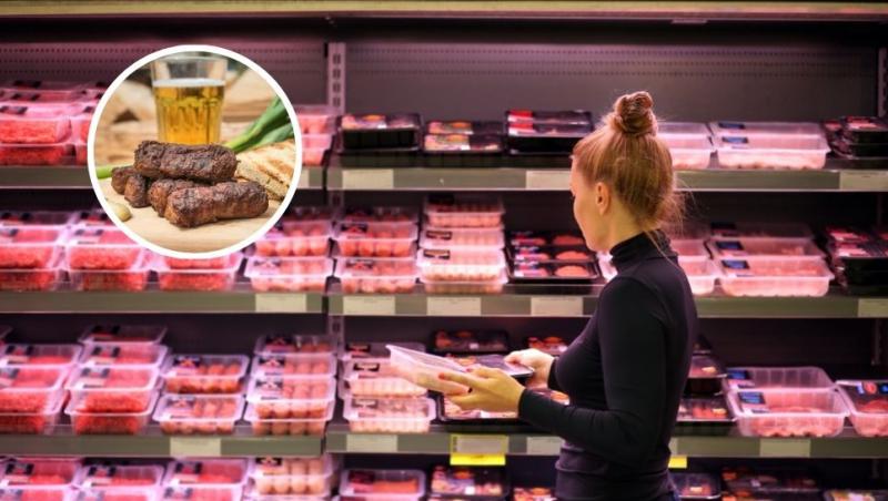 colaj femeie în fața unei vitrine cu carne și mici lângă un pahar cu bere, muștar și pâine