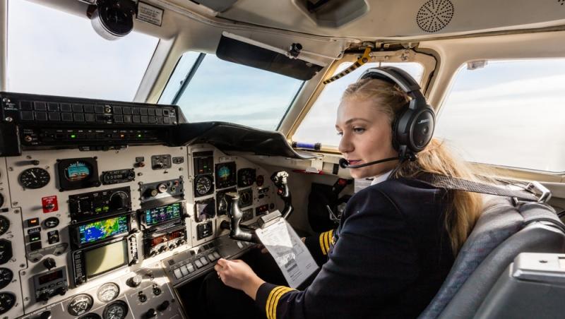 Cât câștigă un pilot român. Sunt foarte căutați de companii străine: „Piloții români sunt fantastici”