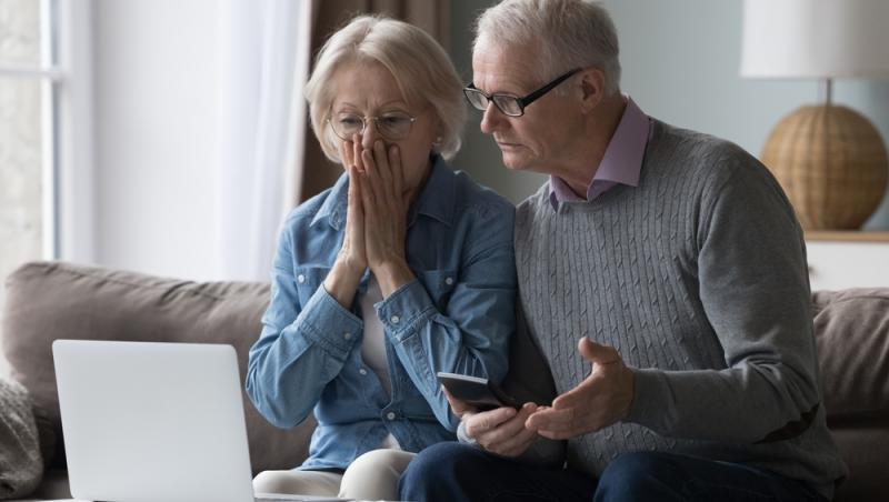 A vrut să îi facă un cadou soțului ei, dar l-a lăsat fără 80 000 de dolari aproape instant. În ce plasă a picat femeia