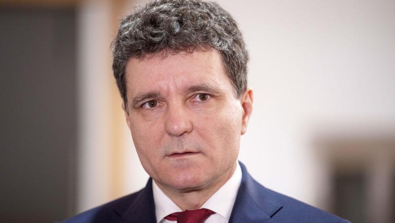 Cotele la casele de pariuri ale candidaților la alegerile prezidențiale 2025. Cine are cele mai mari șanse să câștige turul 2