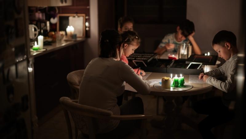 Cum să procedezi în cazul unei pene de curent. Blackoutul a afectat deja patru țări în Europa