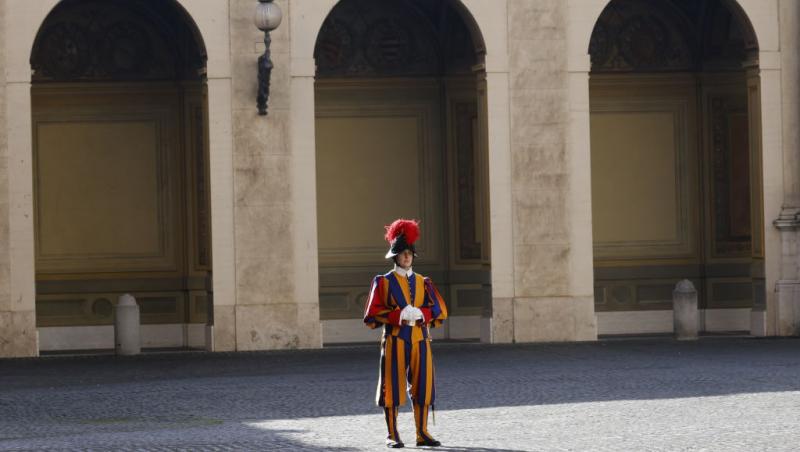 Ce înseamnă să îl păzești pe Papa. Un bărbat din Garda Elvețiană a povestit întreaga experiență: „În tinerețe voiam să fiu artist”