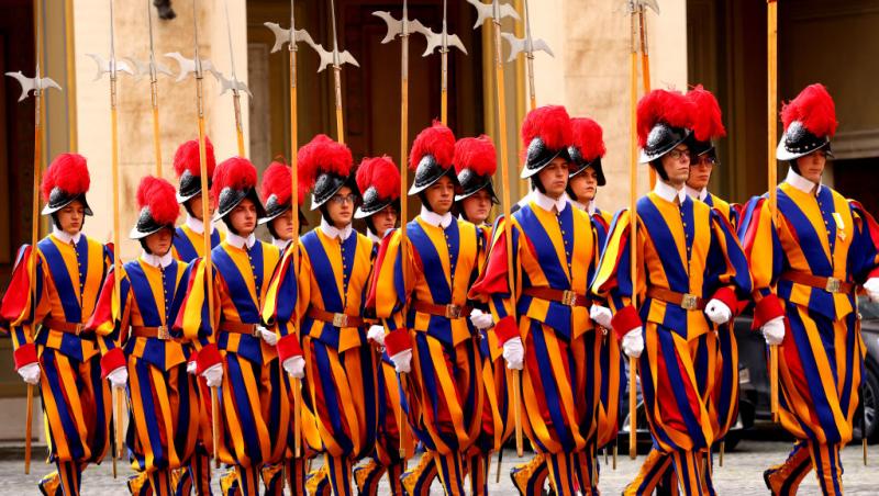 Ce înseamnă să îl păzești pe Papa. Un bărbat din Garda Elvețiană a povestit întreaga experiență: „În tinerețe voiam să fiu artist”