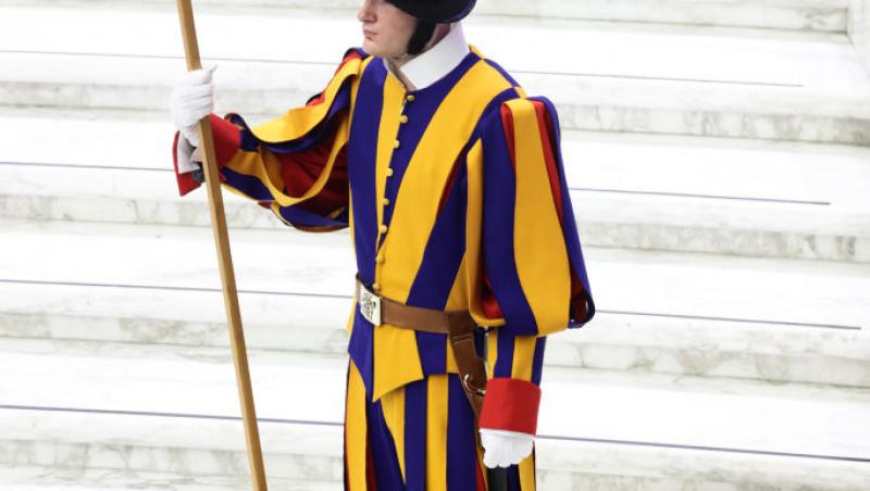 Ce înseamnă să îl păzești pe Papa. Un bărbat din Garda Elvețiană a povestit întreaga experiență: „În tinerețe voiam să fiu artist”