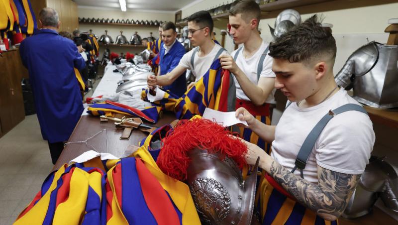 Ce înseamnă să îl păzești pe Papa. Un bărbat din Garda Elvețiană a povestit întreaga experiență: „În tinerețe voiam să fiu artist”