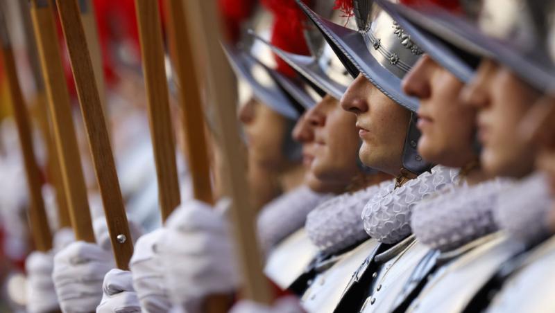 Ce înseamnă să îl păzești pe Papa. Un bărbat din Garda Elvețiană a povestit întreaga experiență: „În tinerețe voiam să fiu artist”