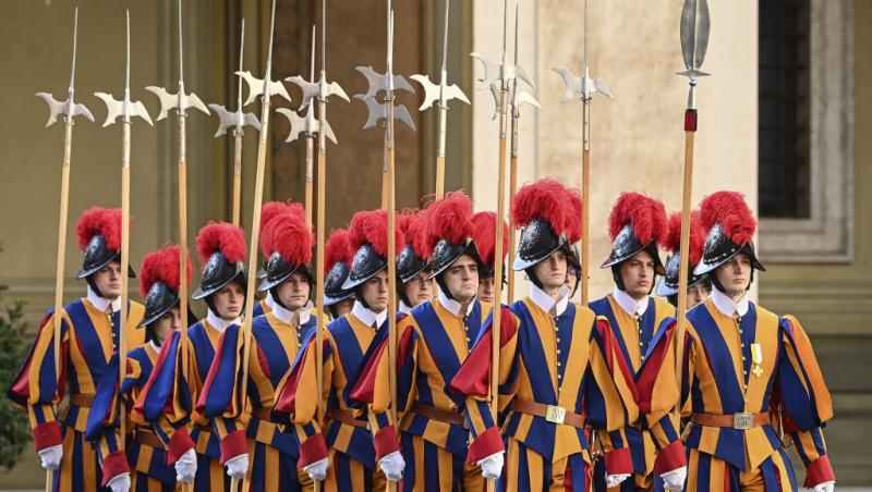 Ce înseamnă să îl păzești pe Papa. Un bărbat din Garda Elvețiană a povestit întreaga experiență: „În tinerețe voiam să fiu artist”