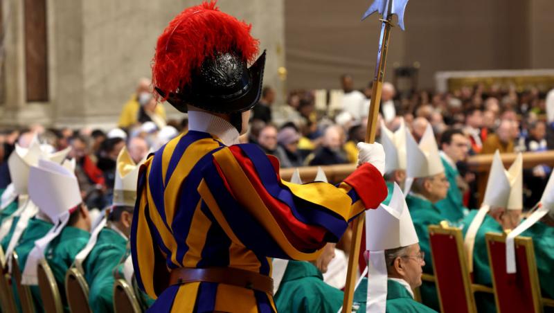 Ce înseamnă să îl păzești pe Papa. Un bărbat din Garda Elvețiană a povestit întreaga experiență: „În tinerețe voiam să fiu artist”