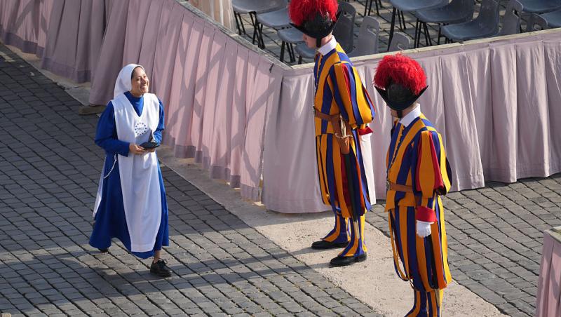 Ce înseamnă să îl păzești pe Papa. Un bărbat din Garda Elvețiană a povestit întreaga experiență: „În tinerețe voiam să fiu artist”