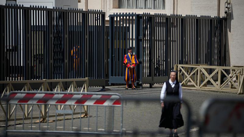 Ce înseamnă să îl păzești pe Papa. Un bărbat din Garda Elvețiană a povestit întreaga experiență: „În tinerețe voiam să fiu artist”