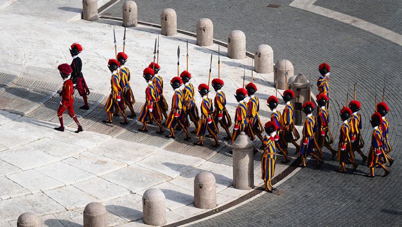 Ce înseamnă să îl păzești pe Papa. Un bărbat din Garda Elvețiană a povestit întreaga experiență: „În tinerețe voiam să fiu artist”