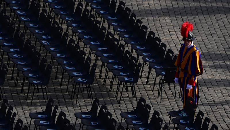 Ce înseamnă să îl păzești pe Papa. Un bărbat din Garda Elvețiană a povestit întreaga experiență: „În tinerețe voiam să fiu artist”