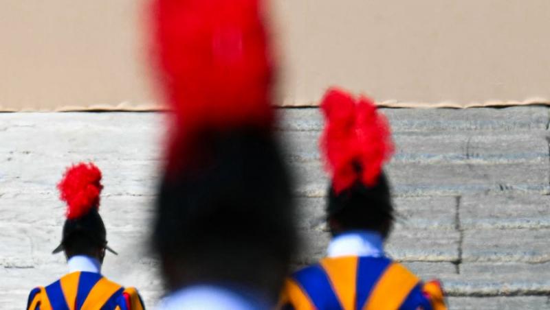 Ce înseamnă să îl păzești pe Papa. Un bărbat din Garda Elvețiană a povestit întreaga experiență: „În tinerețe voiam să fiu artist”