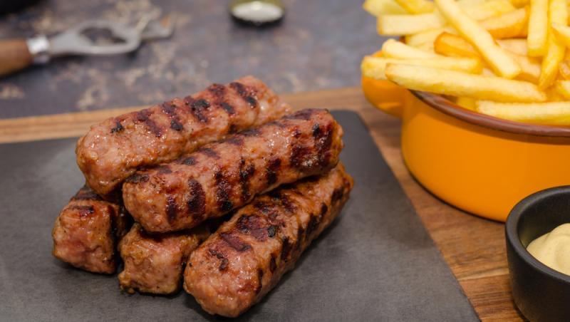 Rețeta originală pentru mici. Cum se făceau mititeii acum 100 de ani