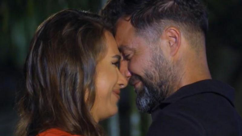 Fetița Iustinei și a lui Cornel Luchian de la Insula Iubirii a împlinit 6 luni. Imaginile adorabile cu Ivana