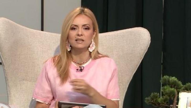 Imagini emoționante de la nunta Simonei Gherghe. Prezentatoarea TV și soțul ei au sărbătorit 8 ani de căsnicie