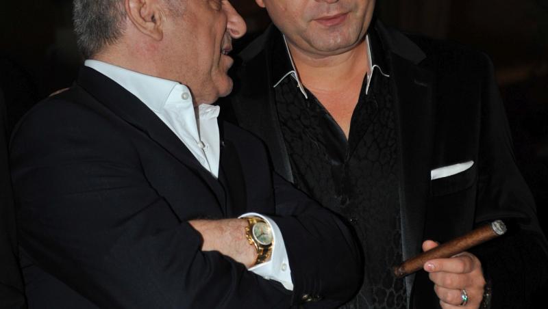 Valentina Pelinel, apariție îngrijorătoare pe internet. Cum a apărut într-o fotografie alături de Cristi Borcea și cei trei copii