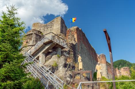 Cetatea Poenari, închisă temporar la doar câteva săptămâni de la redeschidere. Care este cauza de această dată