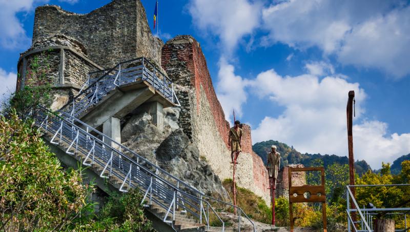 Cetatea Poenari, închisă temporar la doar câteva săptămâni de la redeschidere. Care este cauza de această dată