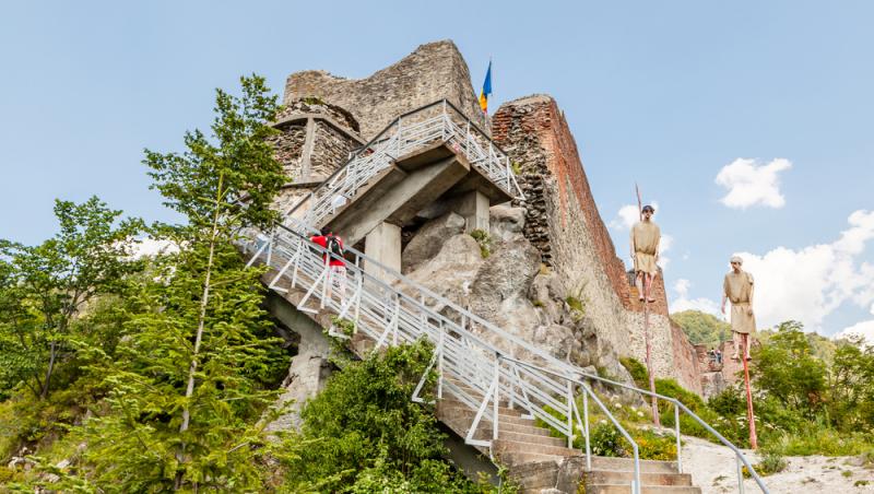 Cetatea Poenari, închisă temporar la doar câteva săptămâni de la redeschidere. Care este cauza de această dată