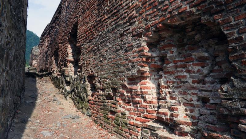 Cetatea Poenari, închisă temporar la doar câteva săptămâni de la redeschidere. Care este cauza de această dată