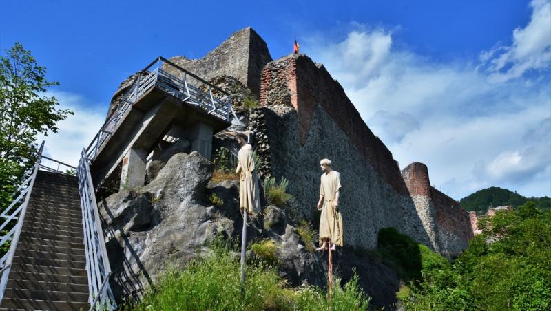 Cetatea Poenari, închisă temporar la doar câteva săptămâni de la redeschidere. Care este cauza de această dată