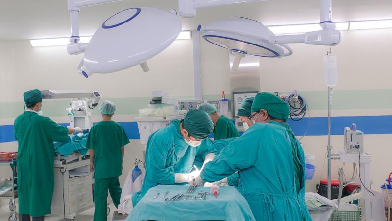 Fenomen rar, întâlnit o dată la 40000000 de cazuri. Câți copii identici a adus pe lume o femeie și ce prognosticuri dădeau medicii