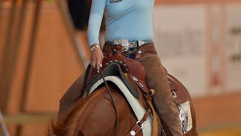 Nou membru în familia Schumacher. Legendarul pilot a devenit bunic. Prima poză cu tânăra familie