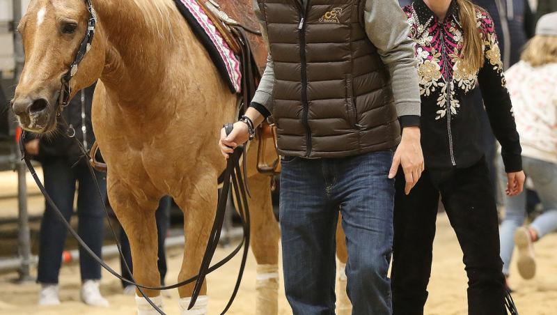 Nou membru în familia Schumacher. Legendarul pilot a devenit bunic. Prima poză cu tânăra familie