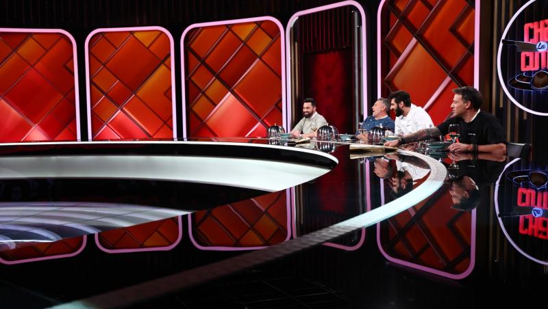 Diseară, la Chefi la cuțite: Doi jurați se duelează în ringul audițiilor, oferind cuțitele de aur