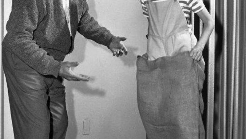 Doliu în lumea filmului. Actorul care l-a interpretat pe Dennis în „Dennis, pericol public” a decedat.Ce copilărie dificilă a avut