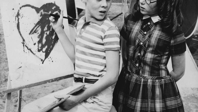 Doliu în lumea filmului. Actorul care l-a interpretat pe Dennis în „Dennis, pericol public” a decedat.Ce copilărie dificilă a avut