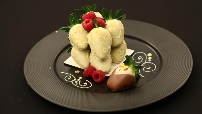 Chefi la cuțite, 8 aprilie 2025. Cine a câștigat penultima bombă cu amulete. Ce concurenți au impresionat jurații