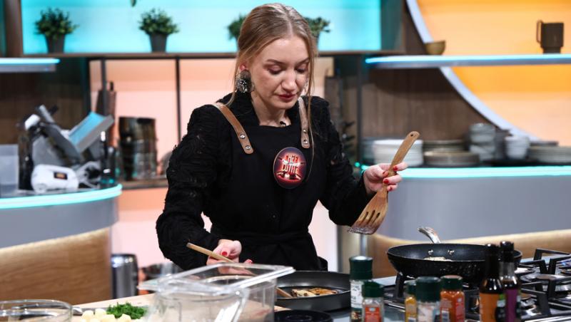 Chefi la cuțite, 8 aprilie 2025. Cine a câștigat penultima bombă cu amulete. Ce concurenți au impresionat jurații