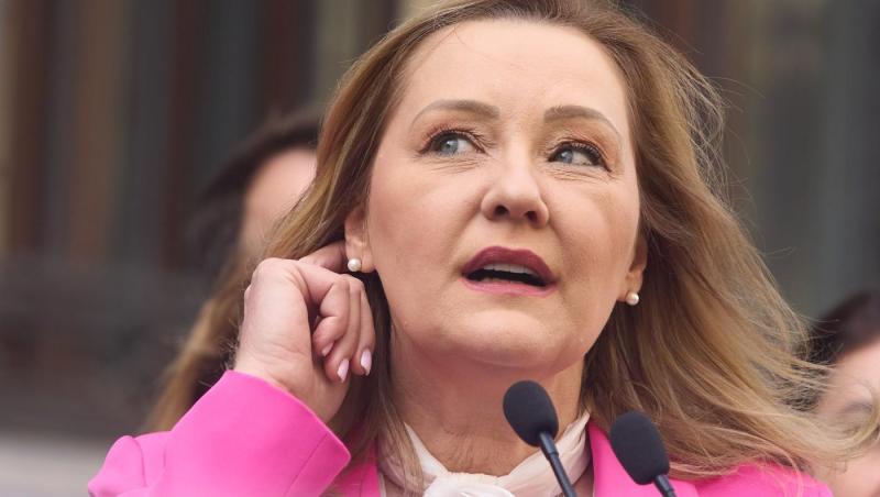 USR își retrage susținerea pentru Elena Lasconi și îl sprijină pe Nicușor Dan la Alegerile Prezidențiale 2025. Reacția candidatei