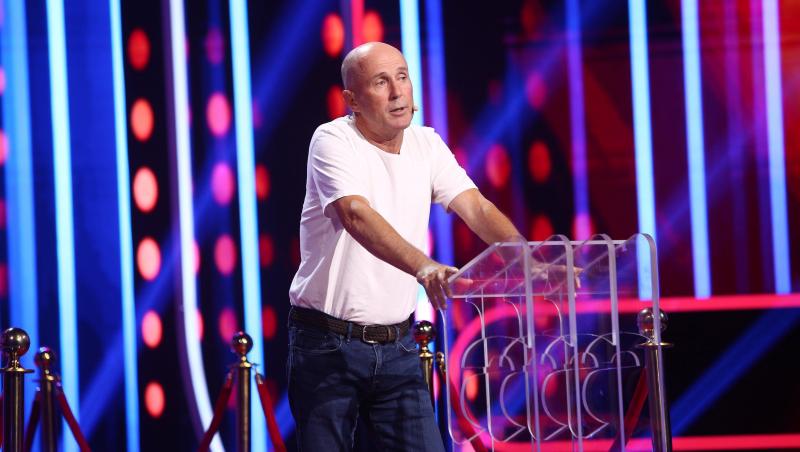 Cât costă o porție de 4 mici la restaurantul lui Mugur Mihăescu din Centrul Vechi. Se crede că sunt cei mai scumpi din București