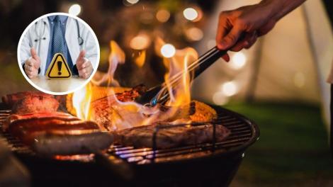 La ce riscuri te supui dacă pregătești carnea pe grătar cu flacără deschisă. Ce avertizează specialiștii: „Trebuie să avem grijă”