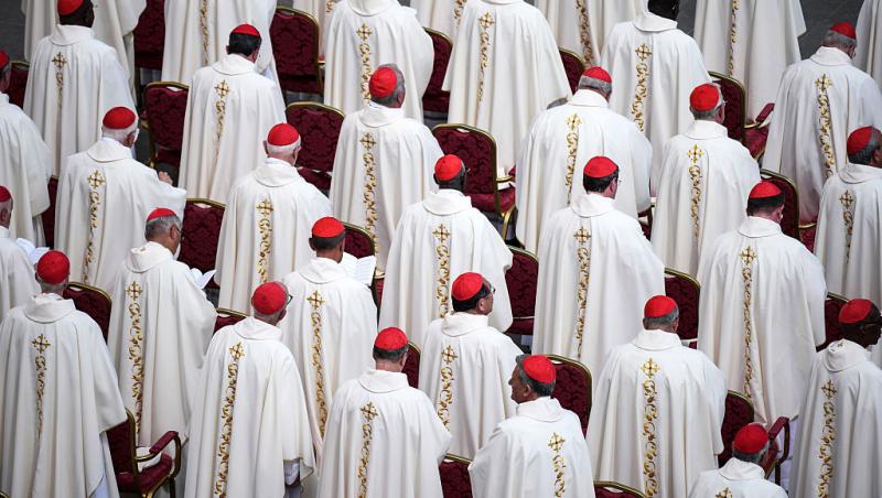 Situație delicată la Vatican. Unul dintre cardinali se retrage de la participarea la conclavul din 7 mai:„Pentru binele Bisericii”