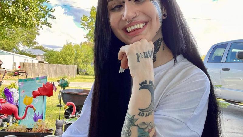 Femeia care a cheluit 52.000 de dolari ca să arate așa și nu regretă nimic. Cum arăta tânăra înainte de transformare