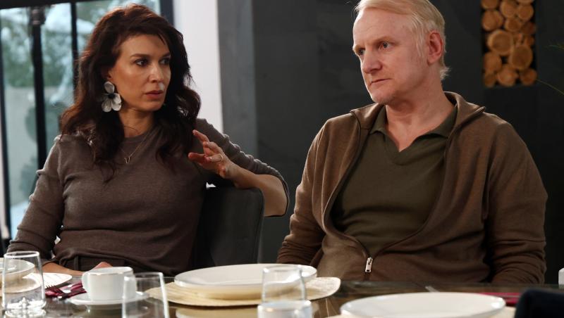 Ana, Mi-ai fost scrisă în ADN | Episodul 17. Sandra crede că e însărcinată cu Matei. Ce secrete află Victoria