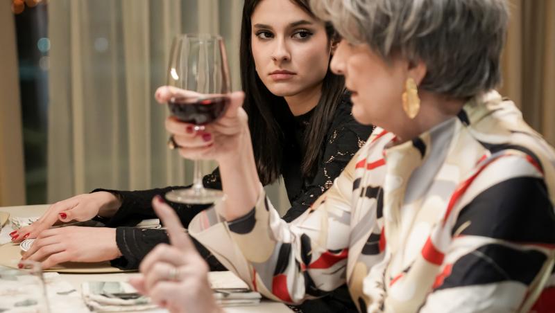 Ana, Mi-ai fost scrisă în ADN | Episodul 17. Sandra crede că e însărcinată cu Matei. Ce secrete află Victoria