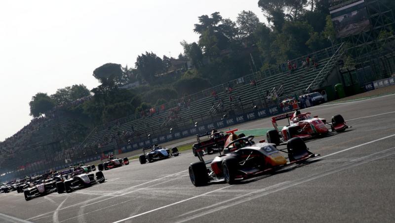 Program Formula 2™ și Formula 3™, Marele Premiu al regiunii Emilia-Romagna, exclusiv în AntenaPLAY, 16 - 18 mai 2025